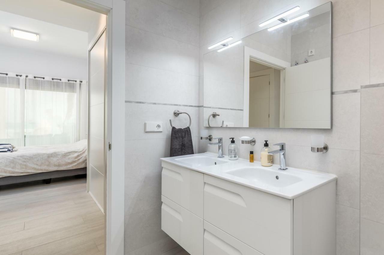 Appartement Luxury Front With Pool Valence